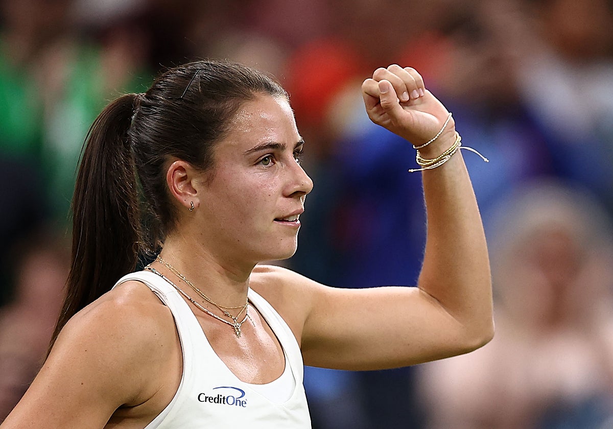Emma Navarro celebra el pase a cuartos de final