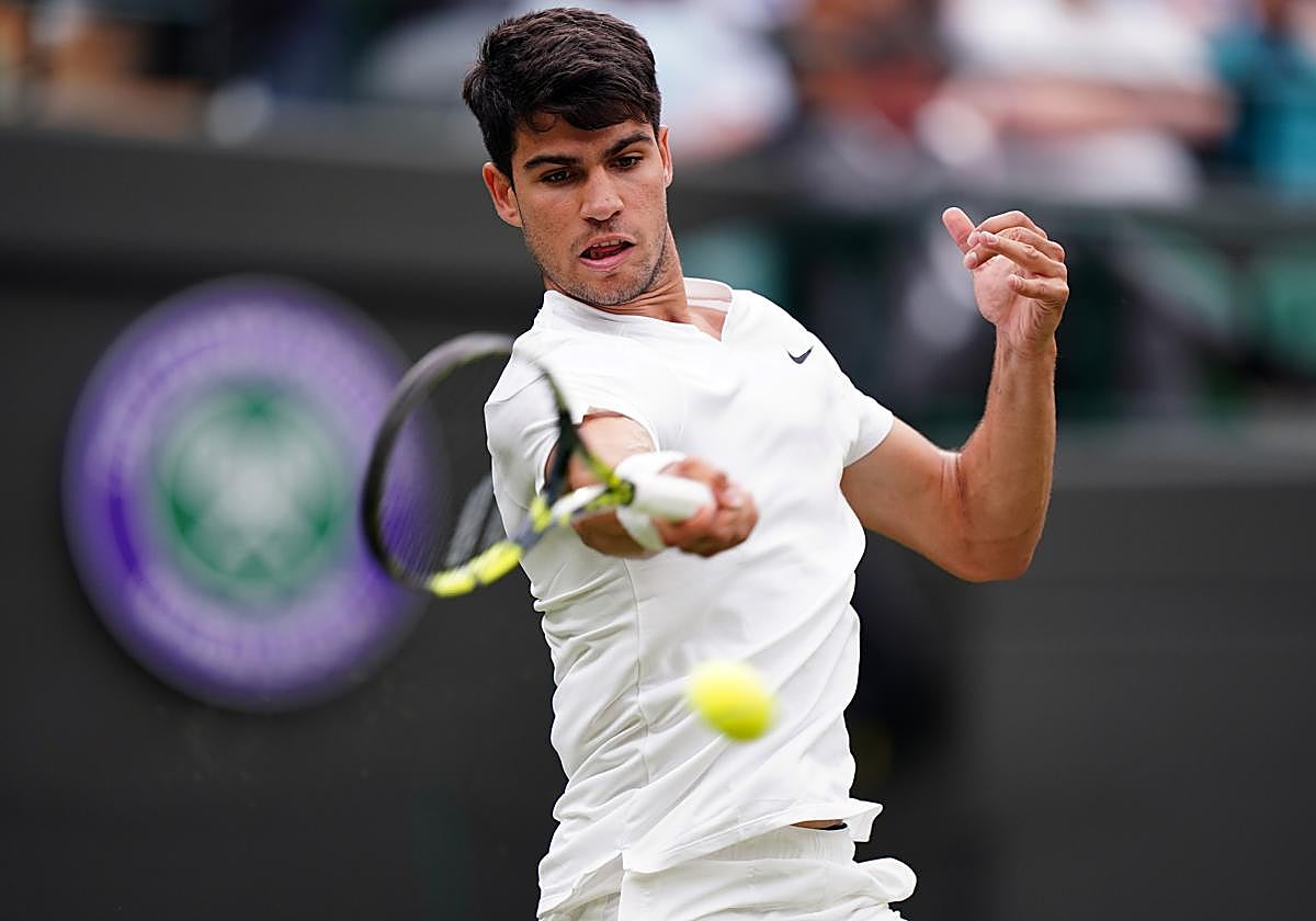 Dónde ver en televisión y online Carlos Alcaraz - Tommy Paul y a qué hora empieza el partido de cuartos de Wimbledon hoy