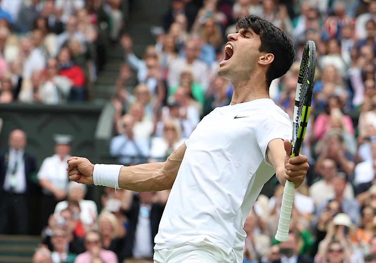 Alcaraz celebra el triunfo en Wimbledon