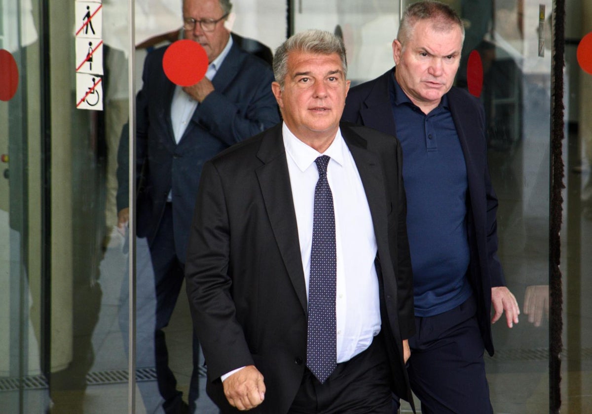 El presidente del FC Barcelona, Joan Laporta, a su salida de declarar como testigo por presunta estafa vinculada al CF Reus Deportiu