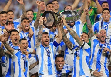 La FIFA investiga los cánticos racistas de los jugadores de Argentina tras la queja de la Federación Francesa