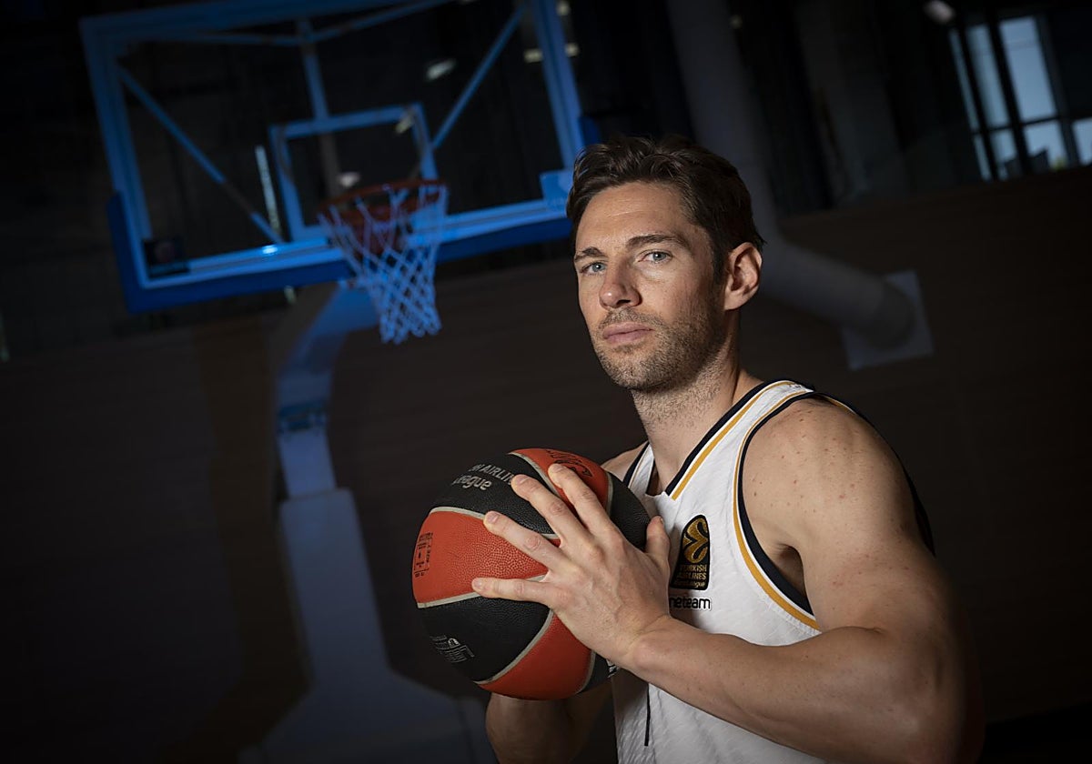 Fabien Causeur, durante una entrevista con ABC