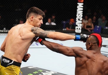 Joel Álvarez: «Es duro estar sin pelear. Este es un gran combate para mí y quiero volver al top 15»