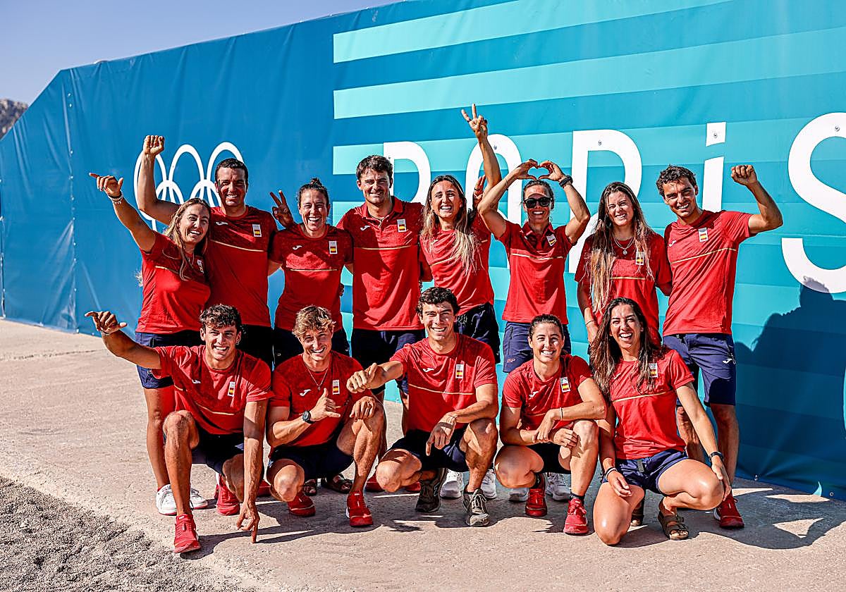 Los 13 regatistas orgullosos de representar a España en París ya están en Marsella