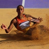 Atletismo Ana Peleteiro, en modo estrella