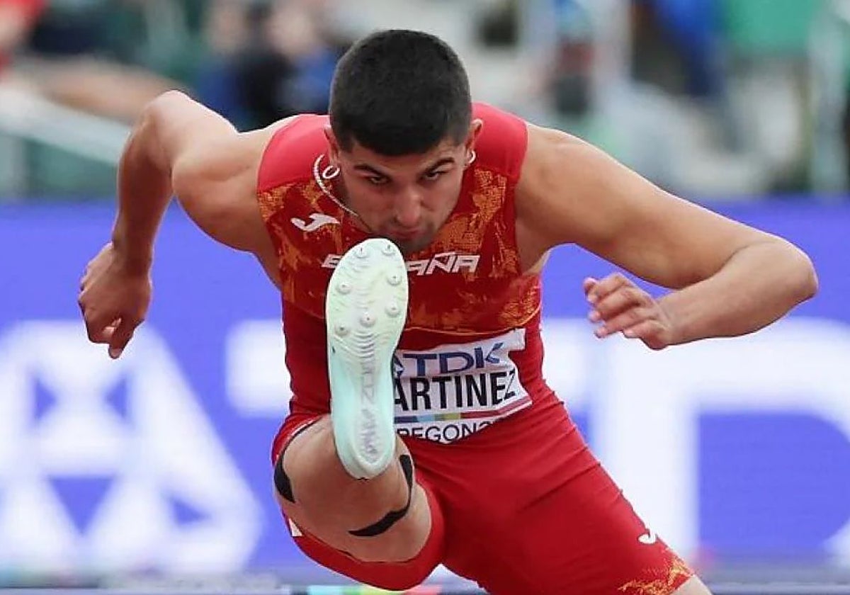 Asier Martínez competirá en vallas en París 2024