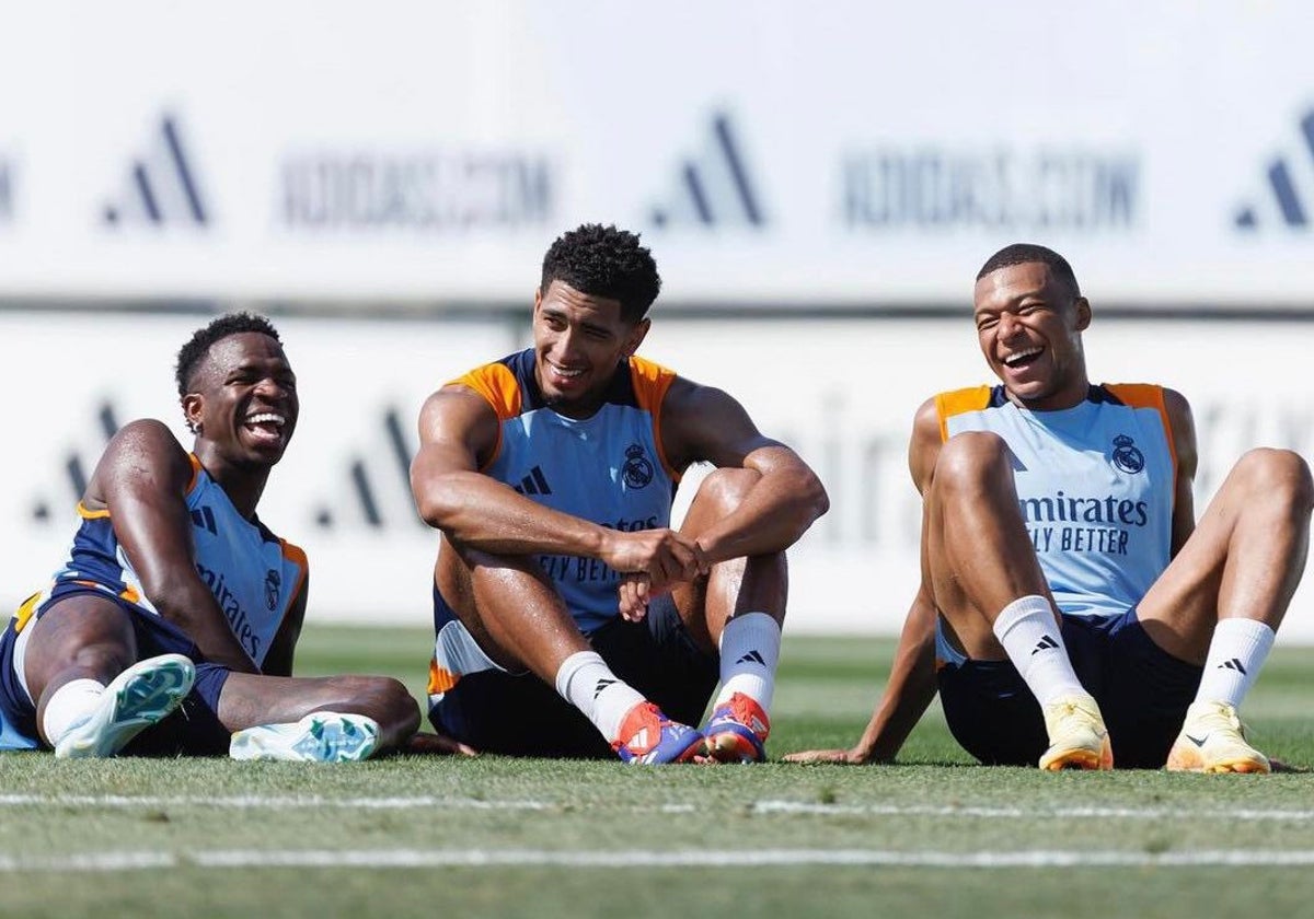 Vinicius, junto a Bellingham y Mbappé en el entrenamiento del pasado lunes en Valdebebas