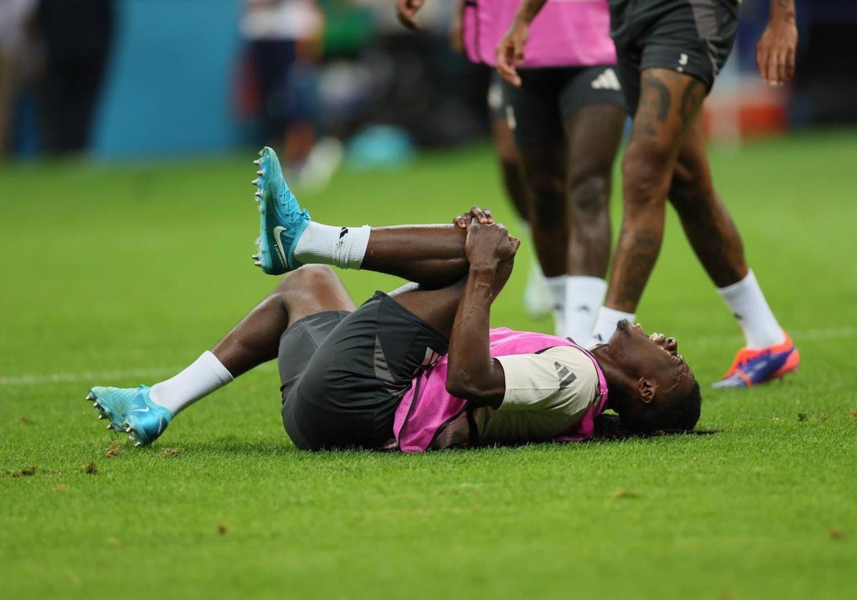 Eduardo Camavinga se resiente del dolor de su rodilla izquierda en el último entrenamiento