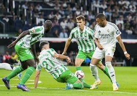 Real Madrid - Real Betis: resumen, goles y ruedas de prensa del partido de LaLiga 2024-2025