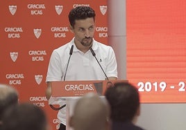 Así fue el emotivo discurso de Jesús Navas durante la despedida de Ocampos: «Eres y serás siempre uno de los nuestros»