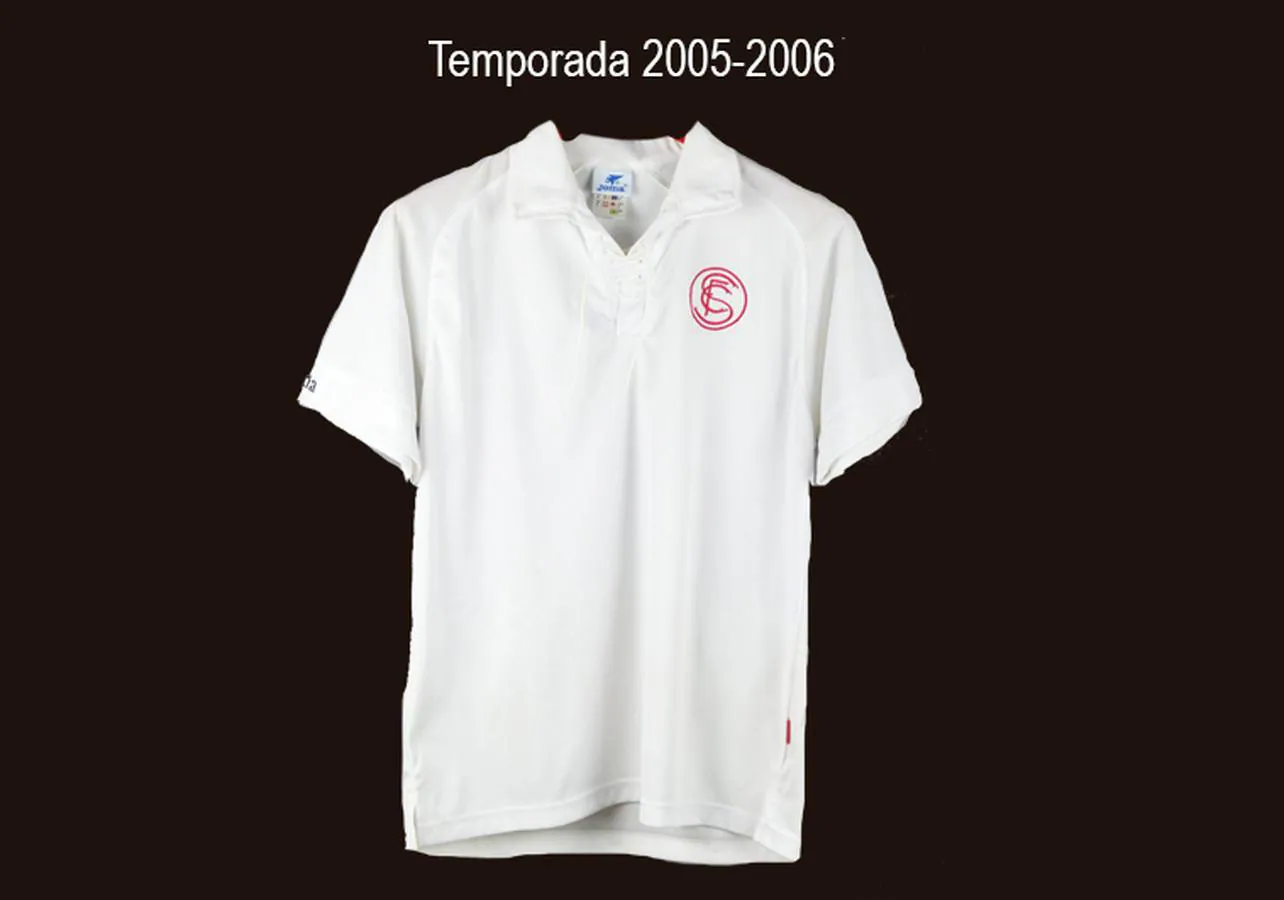 Las segundas camisetas del Sevilla F. C.