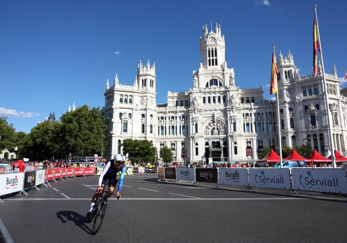 La Vuelta, en la plaza de Cibeles