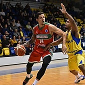 Muere atropellado el jugador de baloncesto Ilkan Karaman a los 34 años