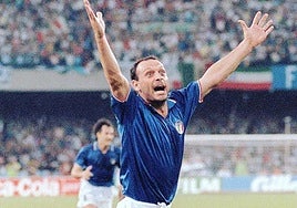 La lucha contra el cáncer de Totó Schillaci, hospitalizado en estado grave