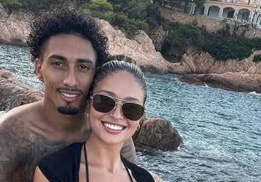 El enganchón de Raphinha con un 'hater' en las redes sociales: «Tú eres feo hasta con dinero»