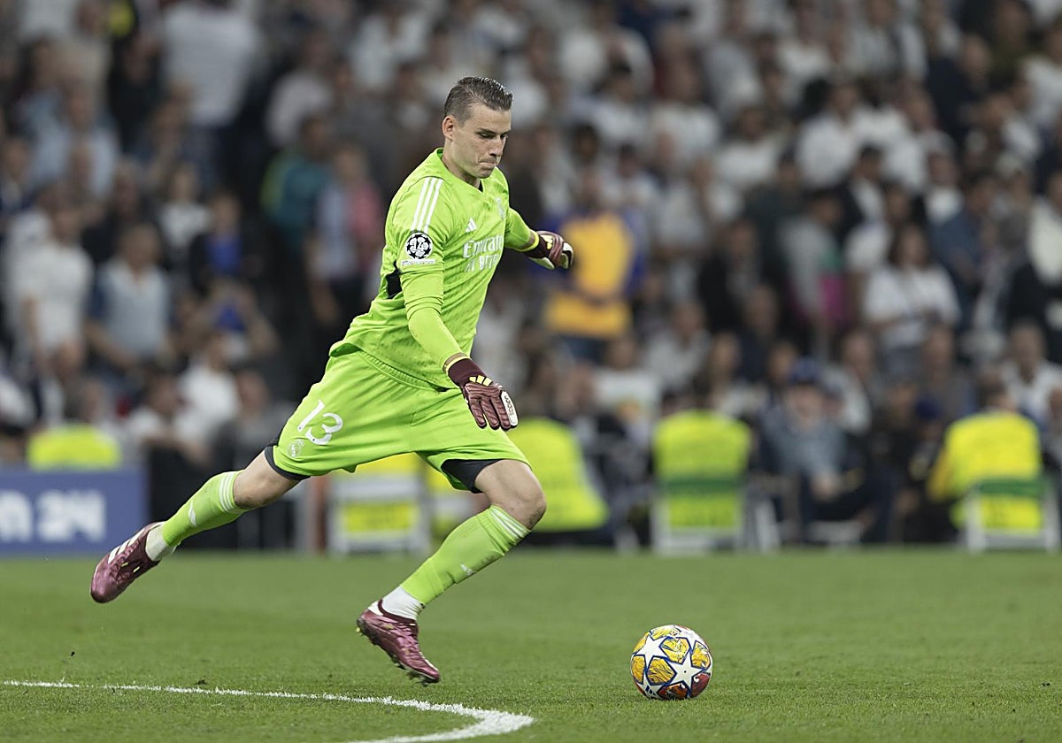 El guardameta ucraniano durante el partido de semifinales de Champions del Real Madrid contra el Bayern de Munich