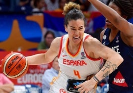 Sorpresa en el baloncesto: la medallista olímpica Laura Nicholls se pasa al balonmano