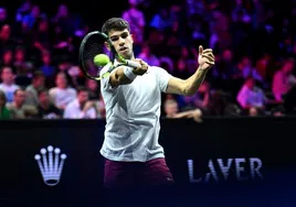 Carlos Alcaraz en la Laver Cup: horario, canal de televisión y dónde ver online el partido del murciano con el Team Europa hoy