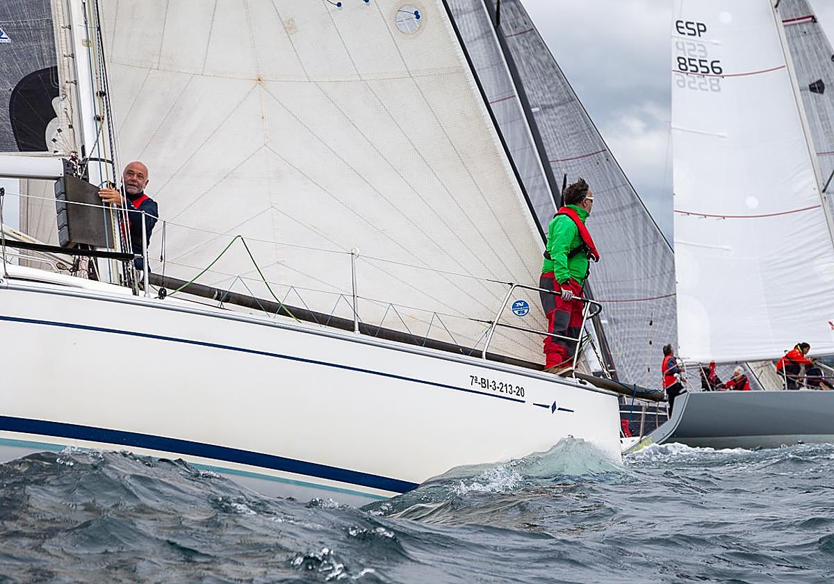 El Trofeo Lurauto siguió en el Abra con el triunfo del «Biobizz», «Symphony», «Bacilón» y «Kohen»