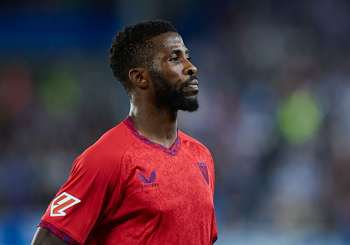 Iheanacho, durante el Alavés - Sevilla