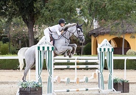 Leticia Riva, de nuevo deslumbrante en la Ruta de Otoño de Pineda