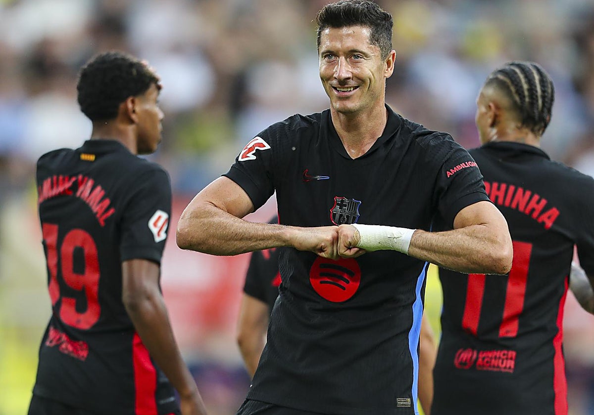 Lewandowski celebra uno de sus goles