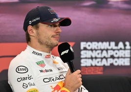 Verstappen amenaza con irse de la F1 tras ser sancionado por decir que su coche está «jodido»