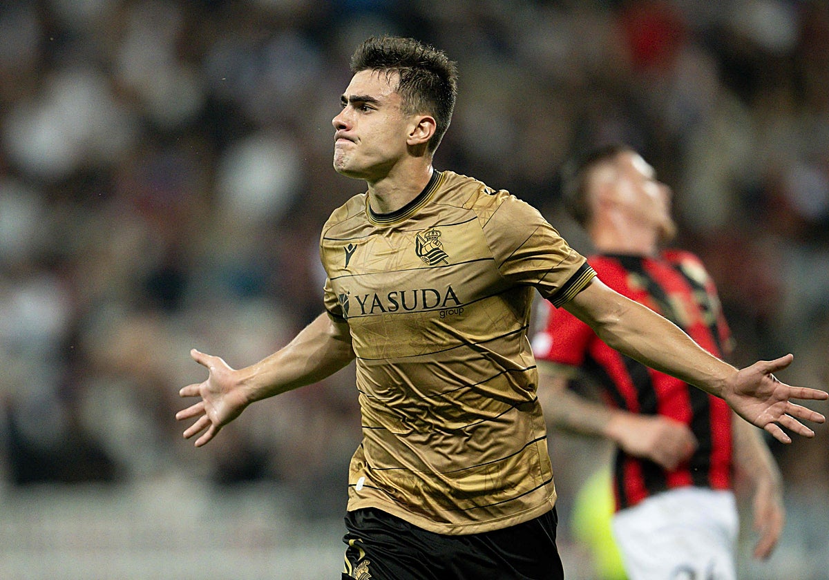 Barrenetxea hizo el 0-1 para la Real Sociedad en la primera parte