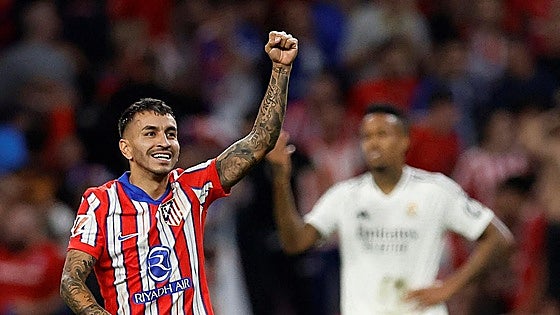 Correa derrota a los idiotas
