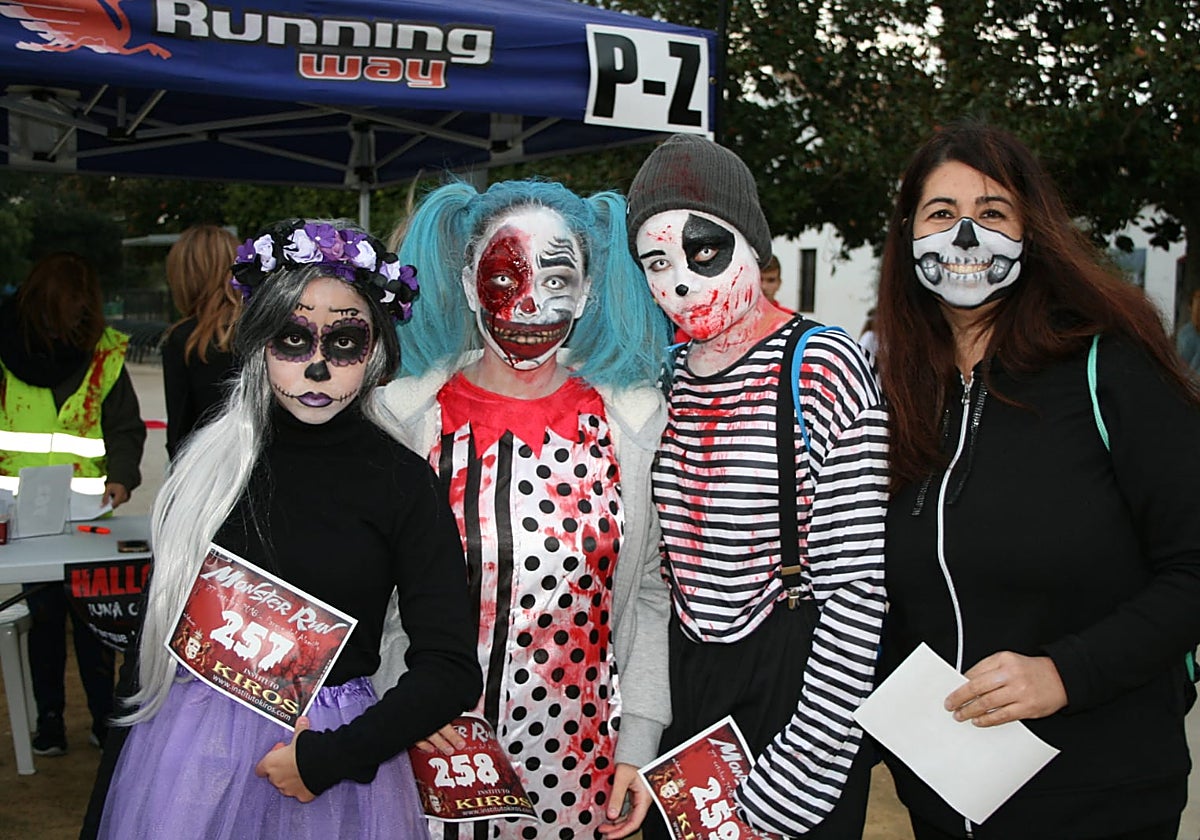 Los disfraces terroríficos son un complemento casi imprescindible para esta prueba