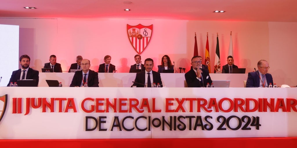 Del Nido Carrasco se convierte en la nueva junta de Sevilla con menos polémica que sus antecesores