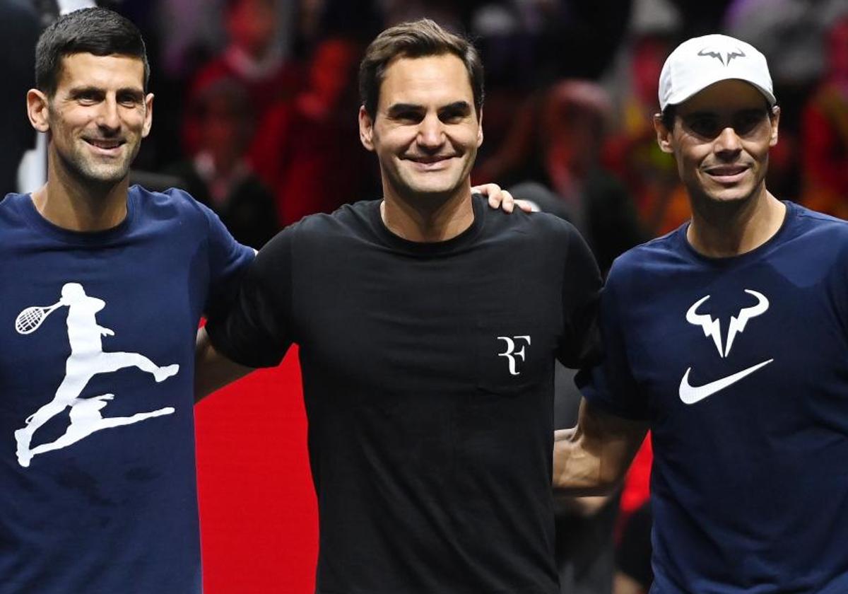 Novak Djokovic, Roger Federer y Rafa Nadal, en la Laver Cup de 2022, en la que se retiró el suizo