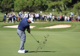 Jon Rahm no despliega su mejor juego y pierde sus opciones de triunfo en el Andalucía Masters