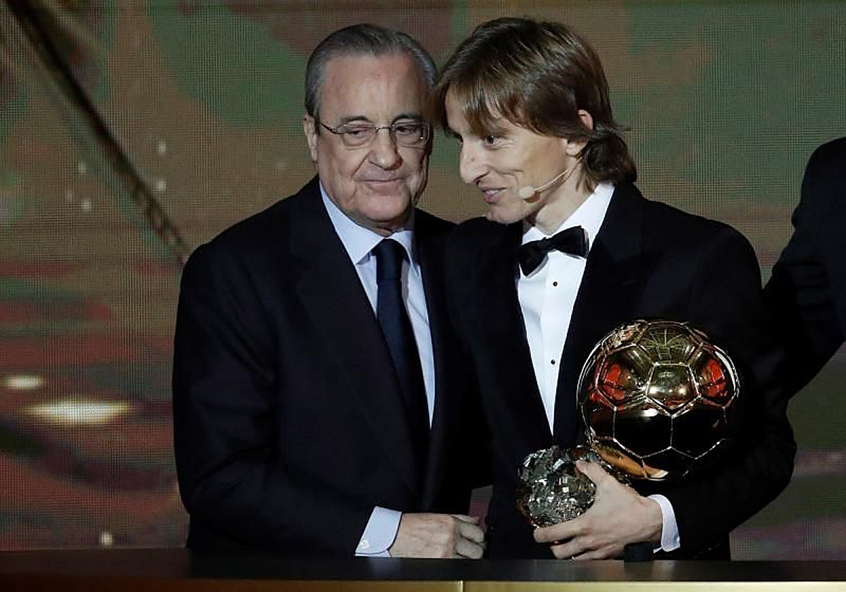 Florentino Pérez y Modric, en 2018, cuando este ganó el Balón de Oro