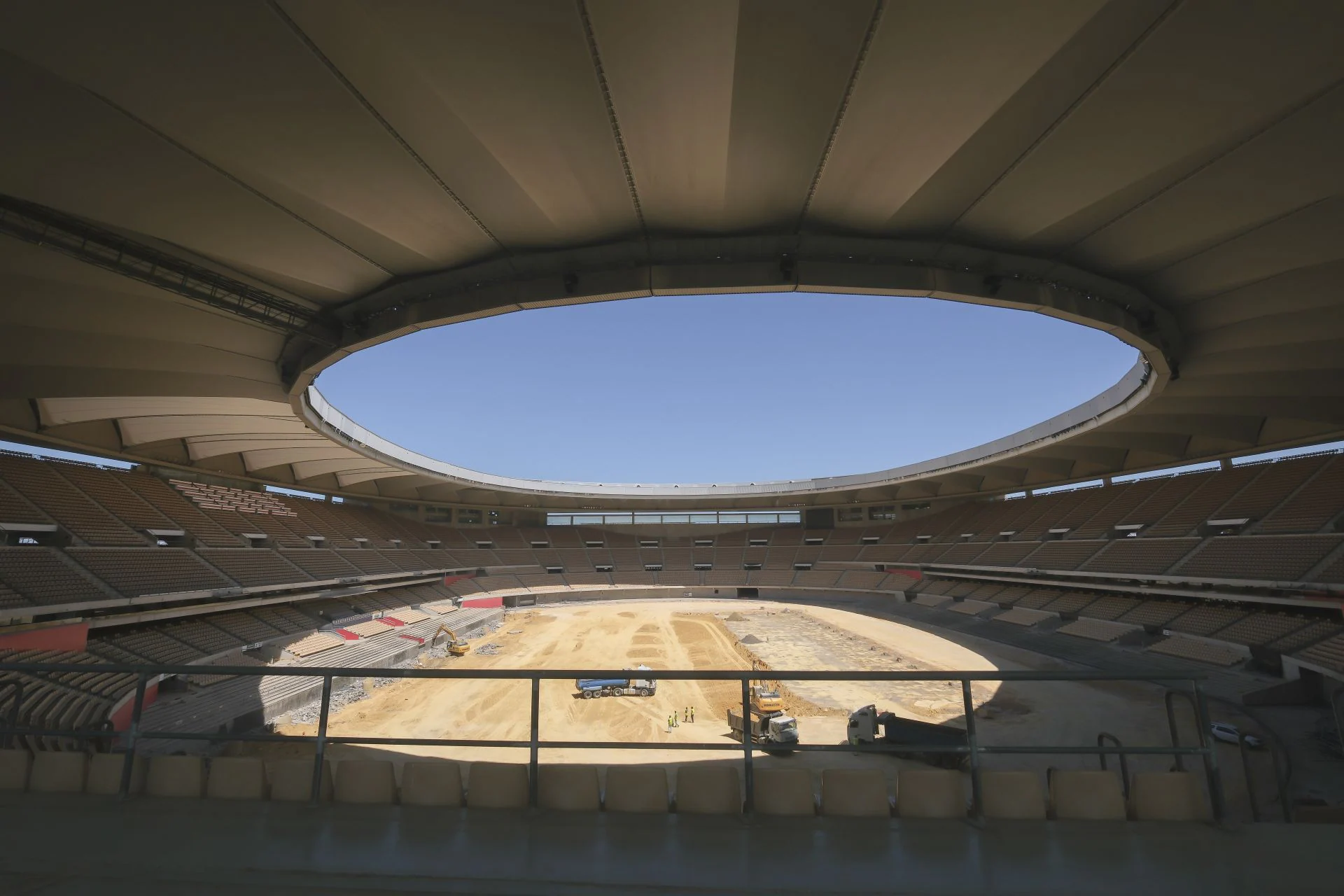 Obras en el estadio de la Cartuja