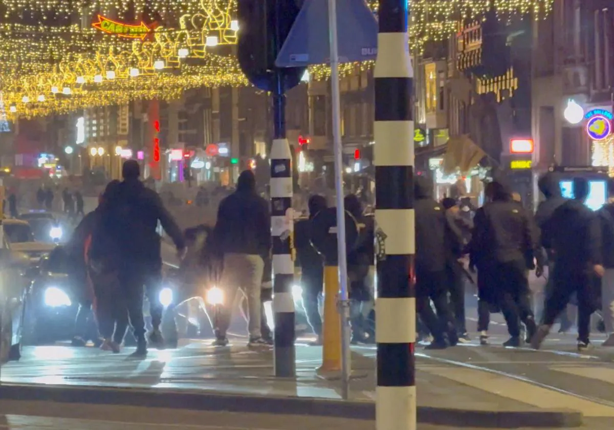 Disturbios en Amsterdam tras el partido entre Ajax y Maccabi