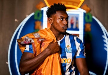 Casadó y Samu, citados por De la Fuente en su gran salto a la selección