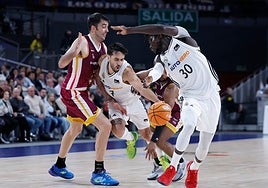 El Real Madrid sobrevive a un tercer cuarto infame