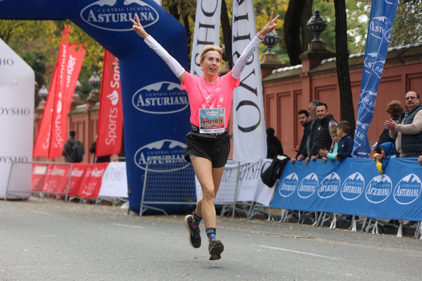 Participantes en la nueva edición de la Carrera de la Mujer