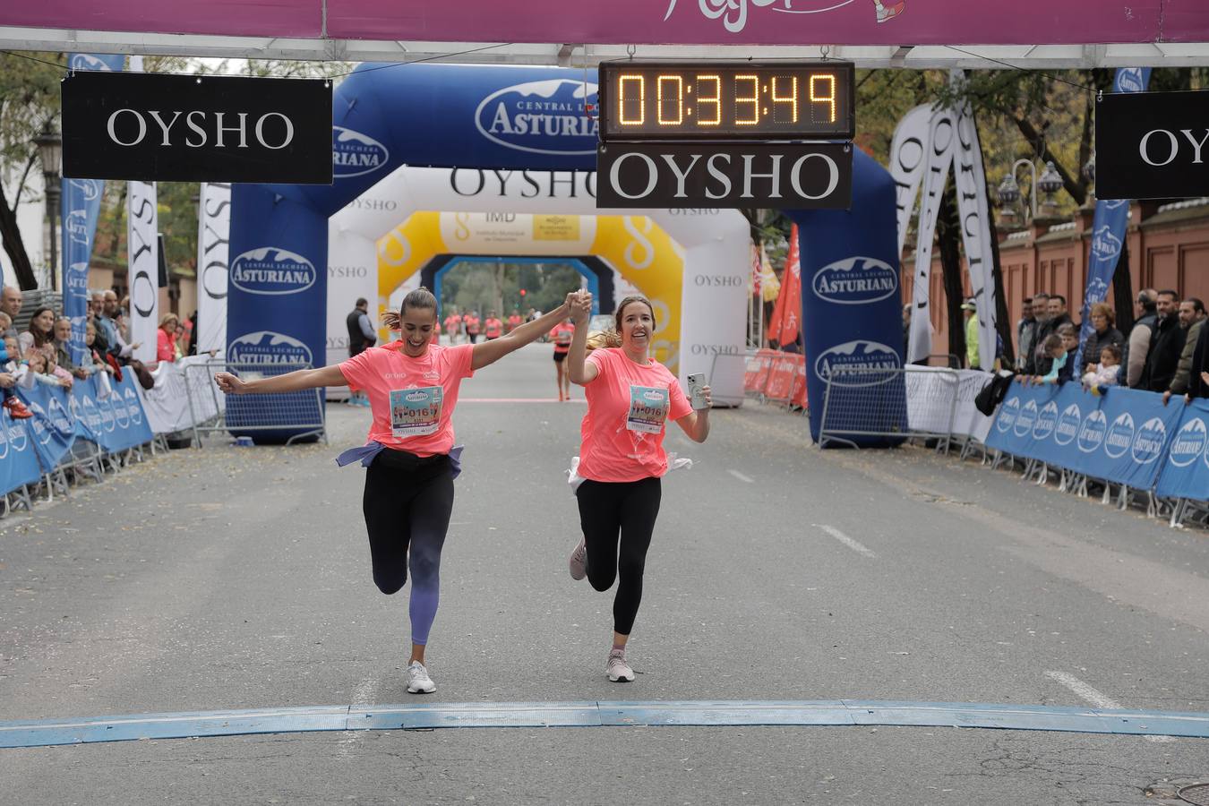 Participantes en la Carrera de la Mujer de Sevilla