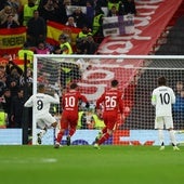 Mbappé camina solo en Anfield