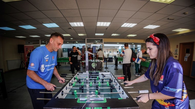 El futbolín quiere ser olímpico: 12.000 jugadores federados en España