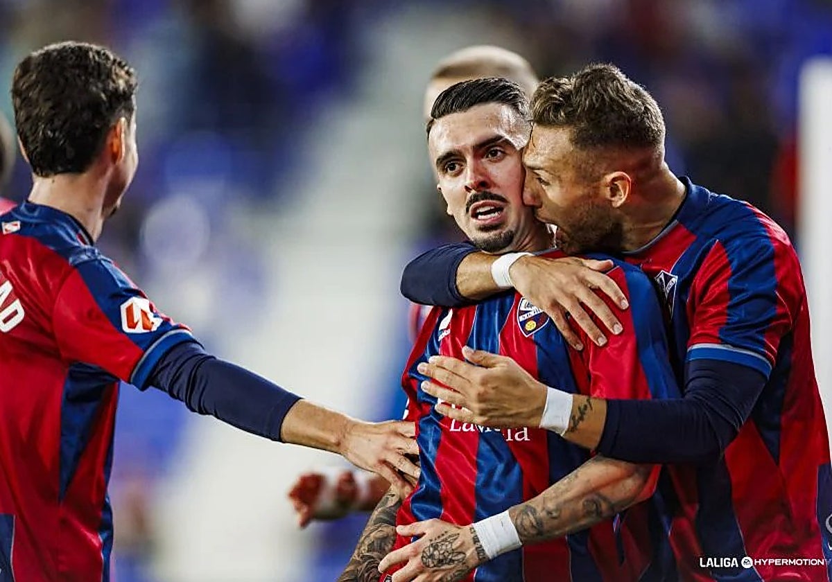 Ya se conoce el horario del Huesca - Betis de la Copa que abrirá el ...