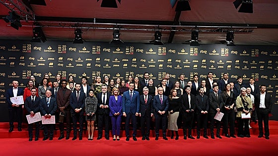 El COE premia a los medallistas de París en su gala anual