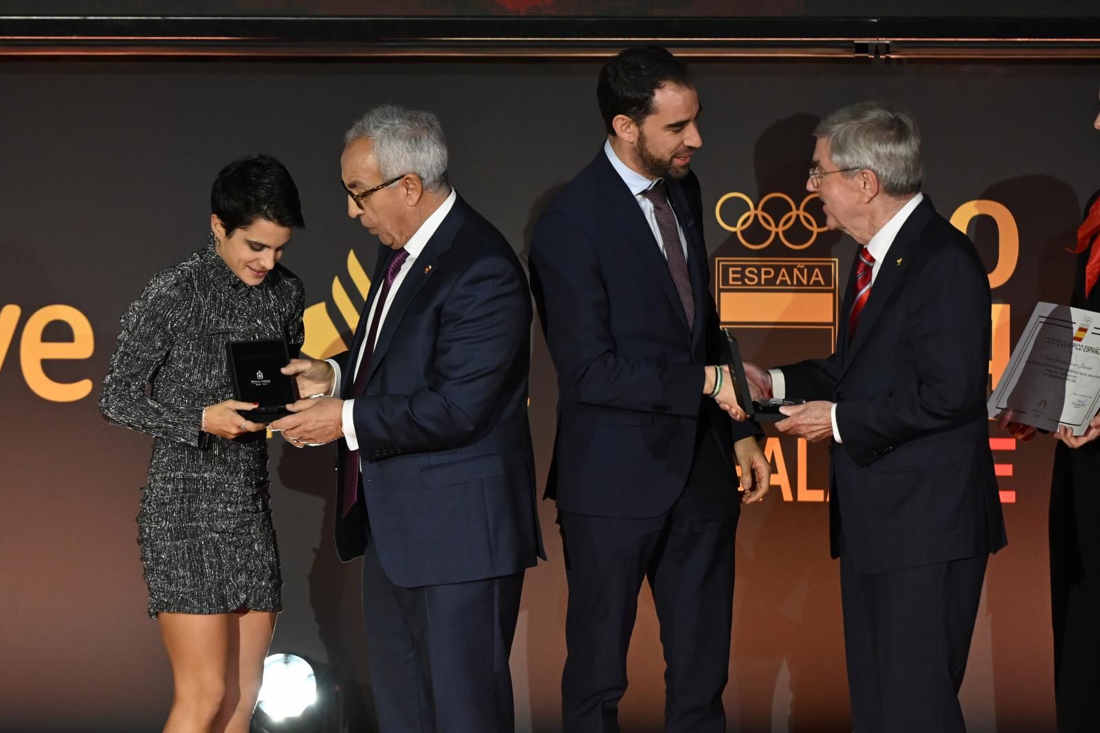 Homenaje a la atleta de marcha y oro olímpico María Pérez