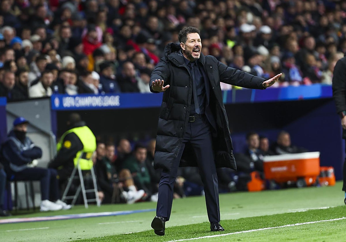 Simeone, durante el Atlético-Slovan Bratislava