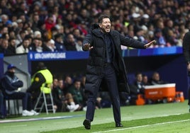 Un bajón en la segunda mitad y una denuncia reiterativa de Simeone por el calendario: «A nadie le importa»