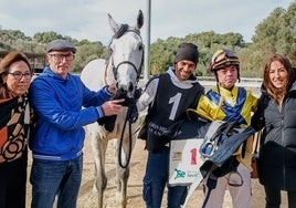 Triplete del entrenador Óscar Anaya en el Gran Hipódromo de Andalucía