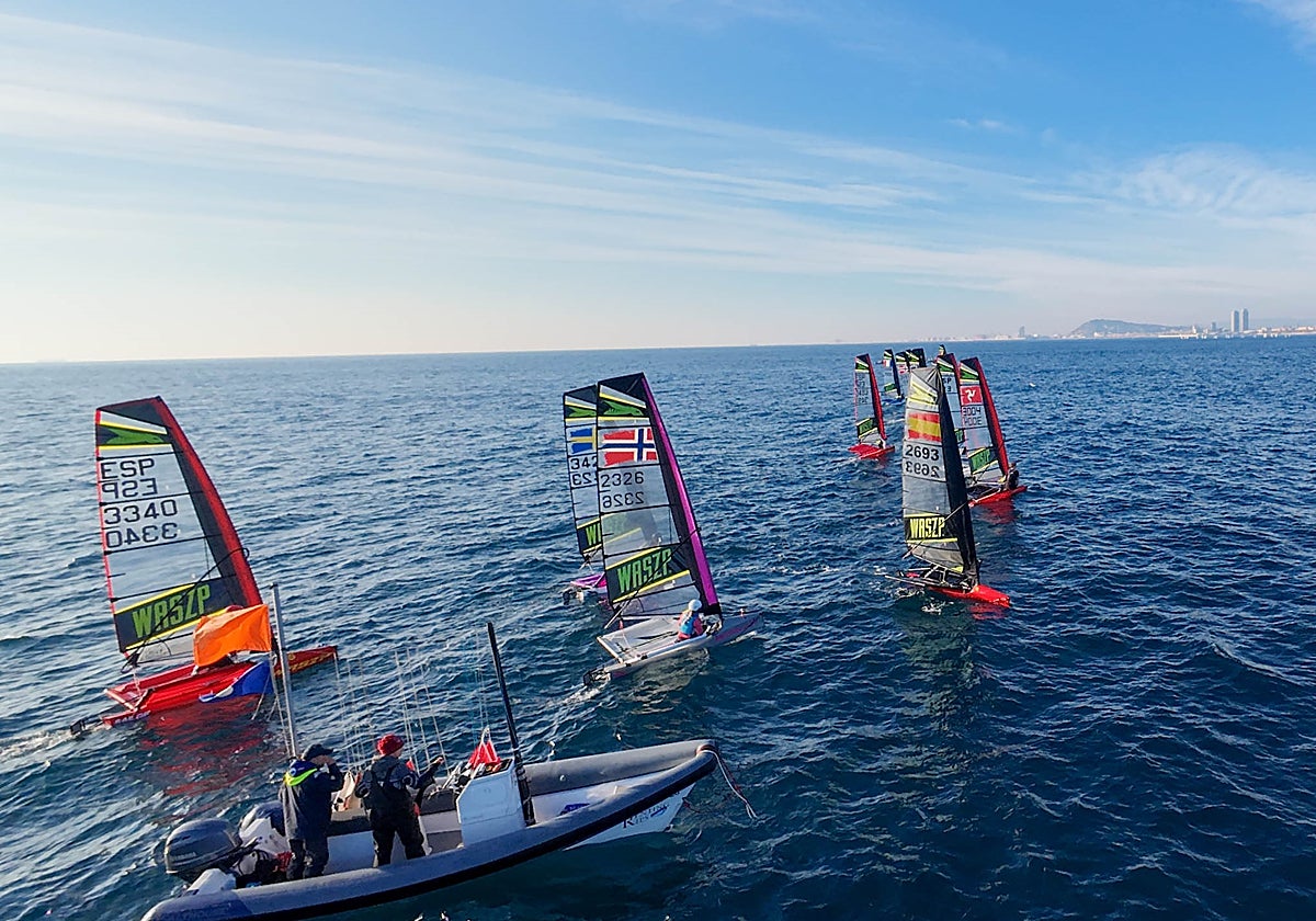 Astiazarán y Häggström, ganadores del segundo evento de las Barcelona Foiling Winter Series