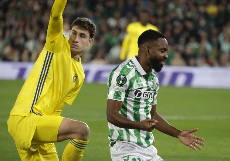 bakambu-betis-gomez-hjk-conference-RjebCqzMbmi1ls6q5AicadK-758x531@diario_abc.jpg